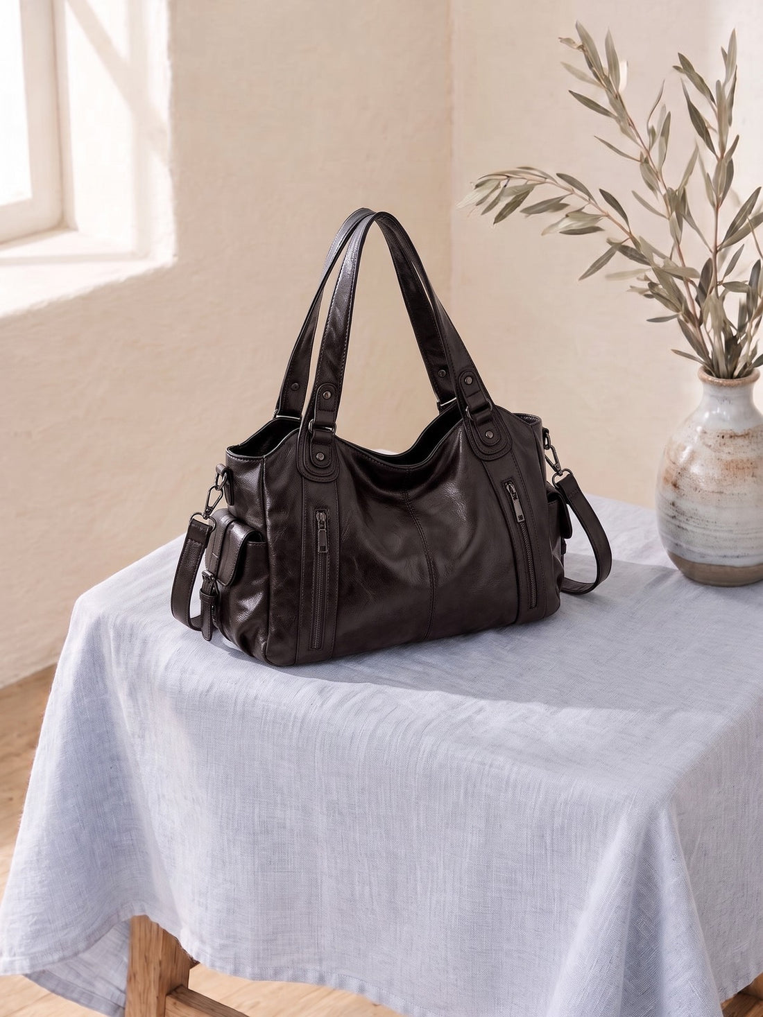 Aitana Leather-Look Bag in Coffee