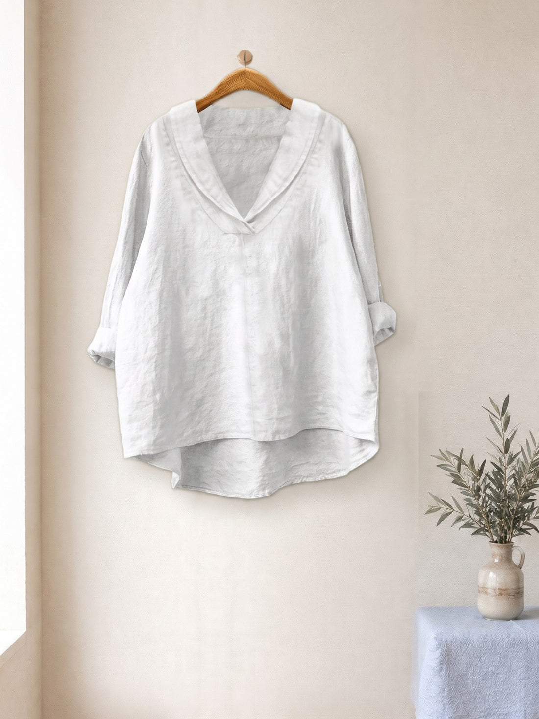 Relaxed V-Neck Linen-Look Top in White