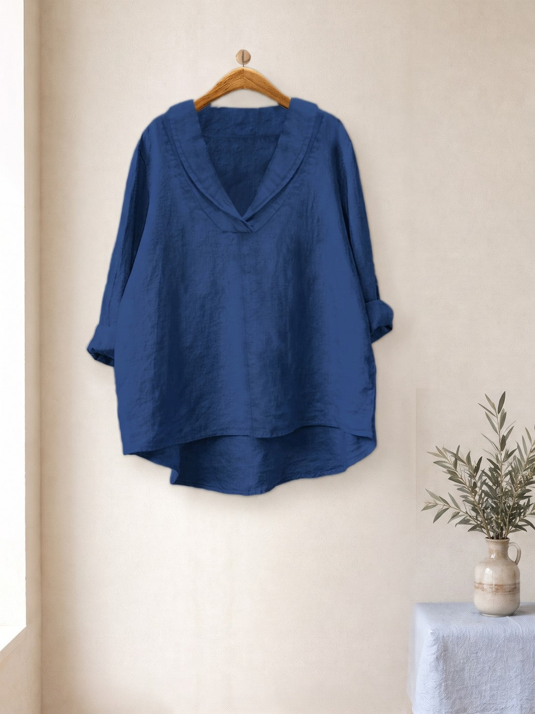 Relaxed V-Neck Linen-Look Top in Blue